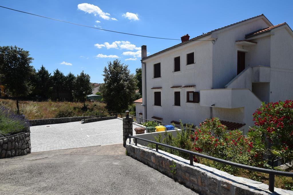 Apartments Drago Malinska Dış mekan fotoğraf