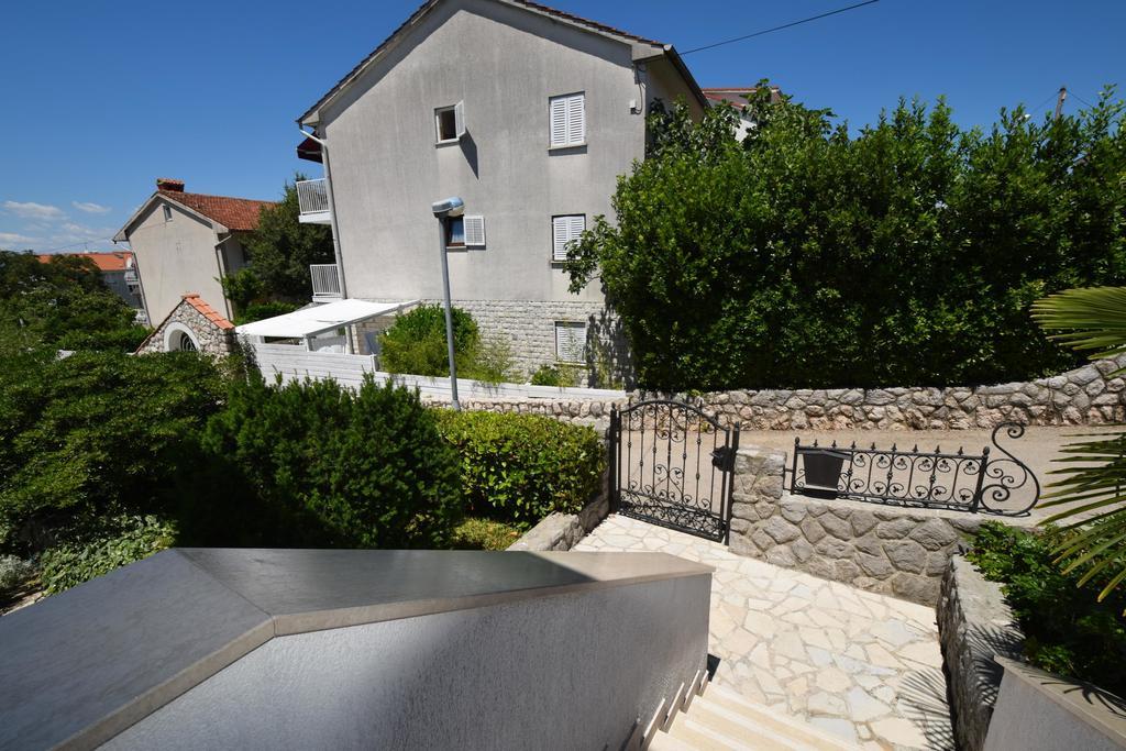 Apartments Drago Malinska Dış mekan fotoğraf